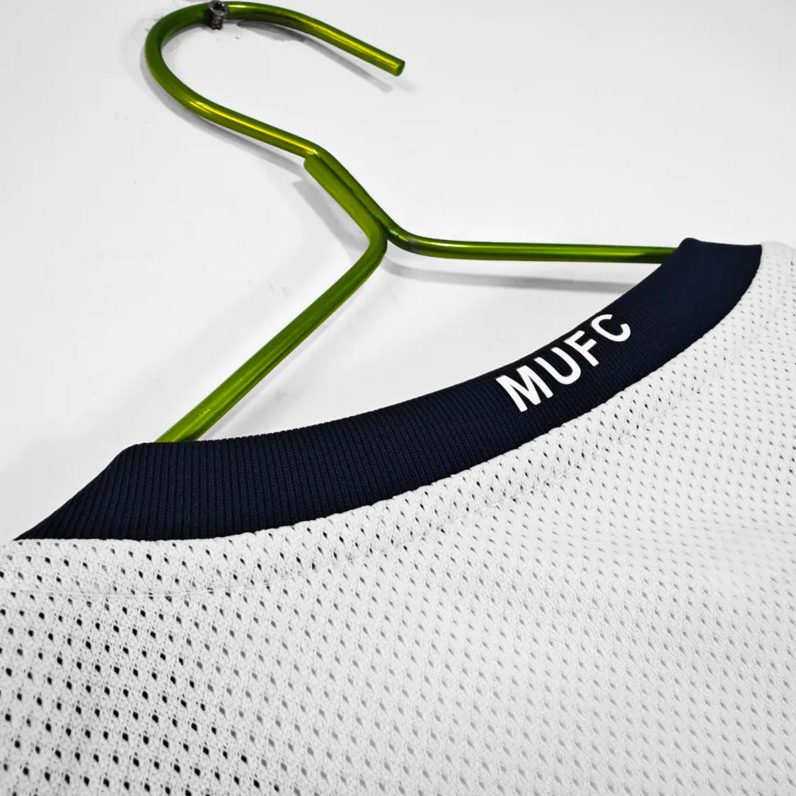 Manchester United Away Retro Shirt 2008/09 - Long Sleeve