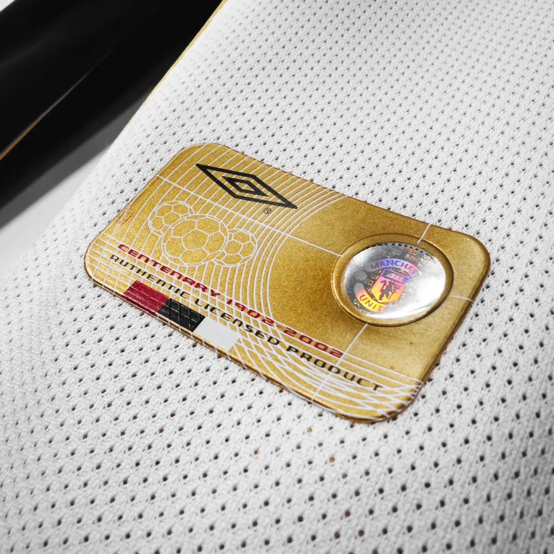 Manchester United Centenary 2001/02 Reversible Long Sleeve Shirt