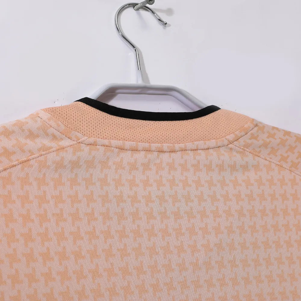 Juventus Away Retro Shirt 2003/04 - Men