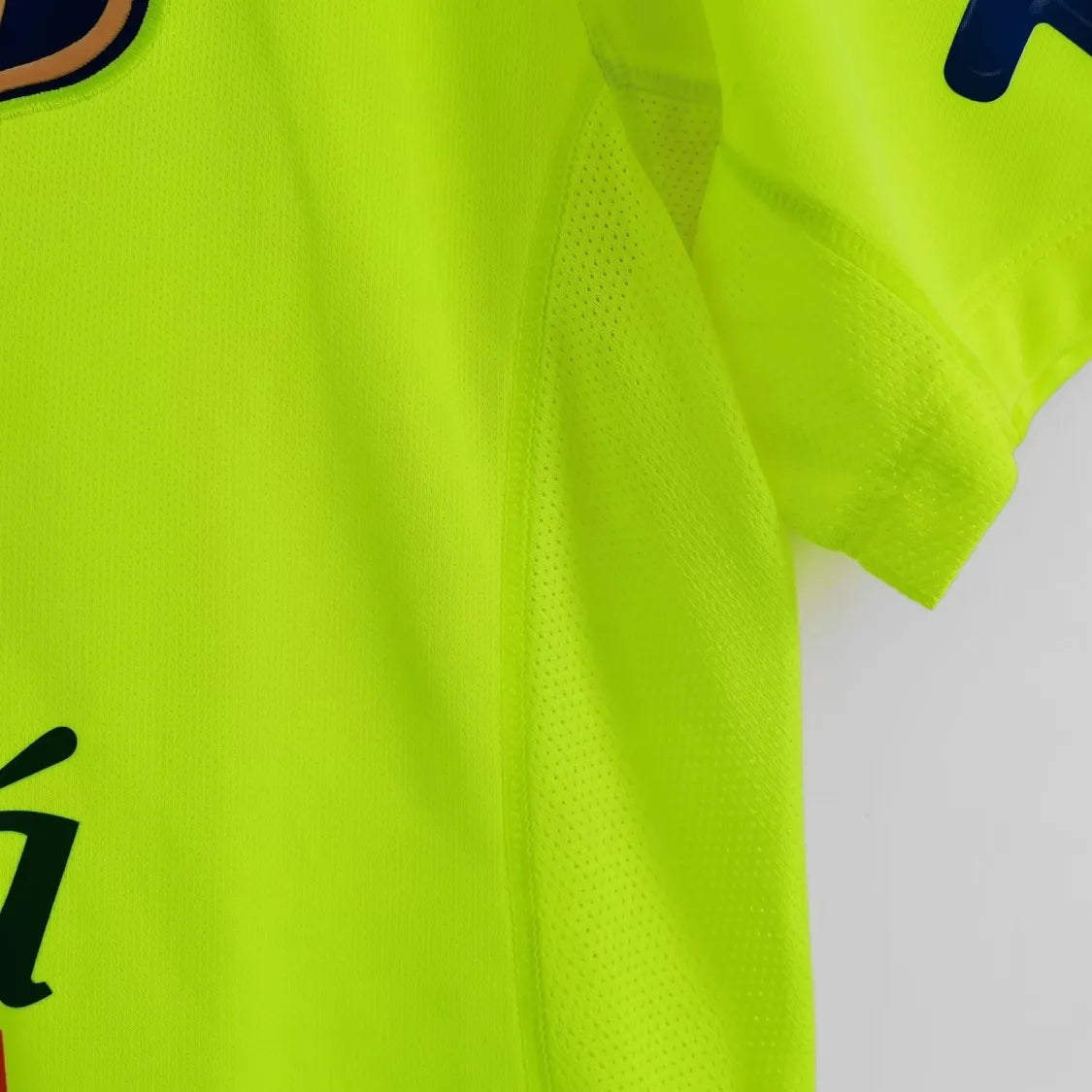 Camiseta Retro Brasil Entrenamiento 2015 – Hombre