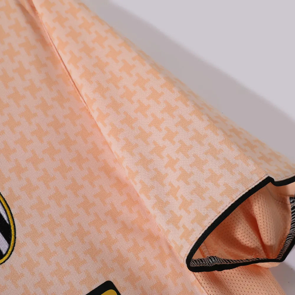 Juventus Away Retro Shirt 2003/04 - Men