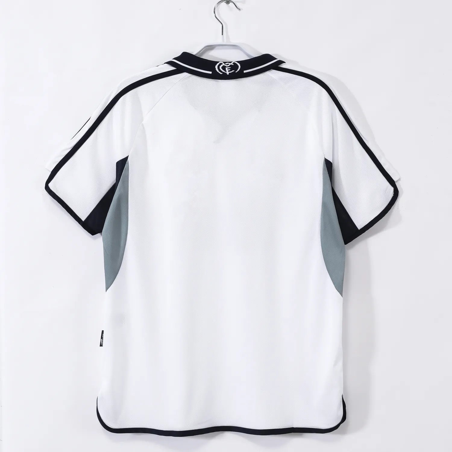 Maillot rétro domicile du Real Madrid 2000/01 - Homme