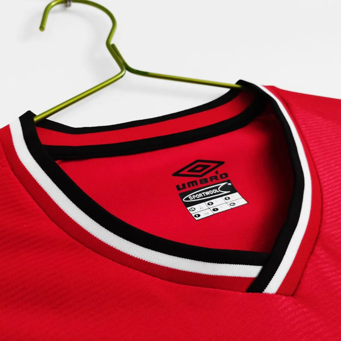 Camiseta Retro Manchester United Primera Equipación 2000/02 - Hombre
