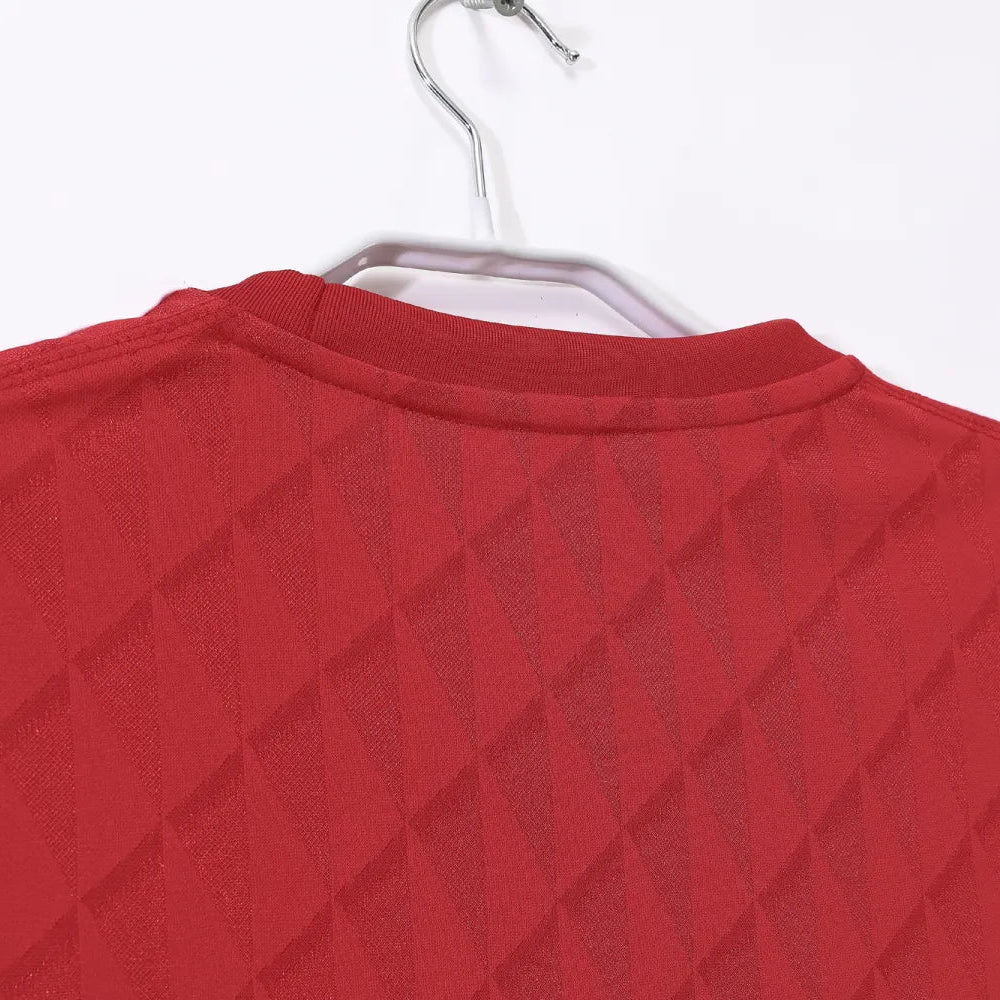 Liverpool FC Home Retro Shirt 2010/11 - Men's